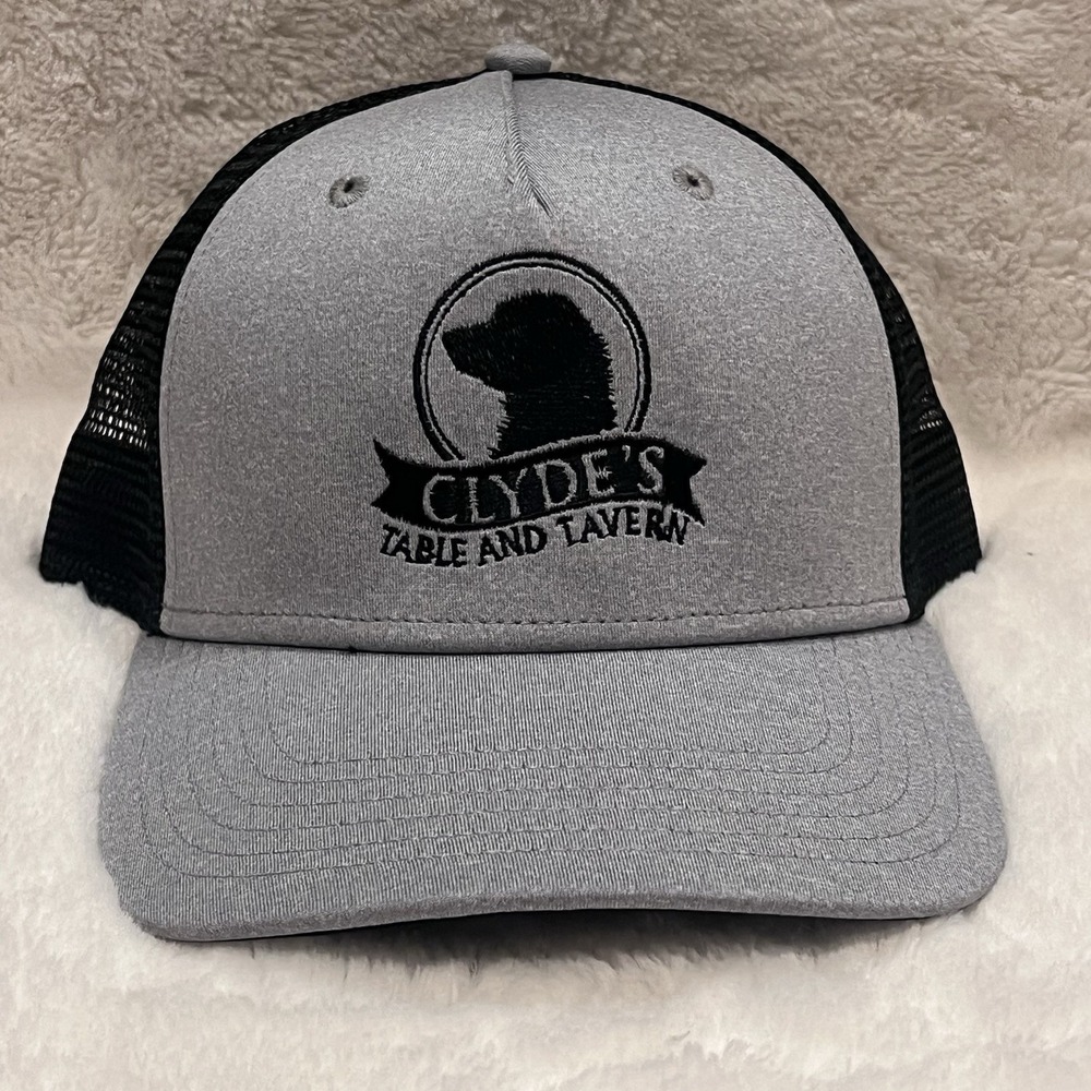 Clyde's‎ Tavern Gray SnapBack Cap Hat Lab Dog Cleveland, Georgia Black Logo NWOT